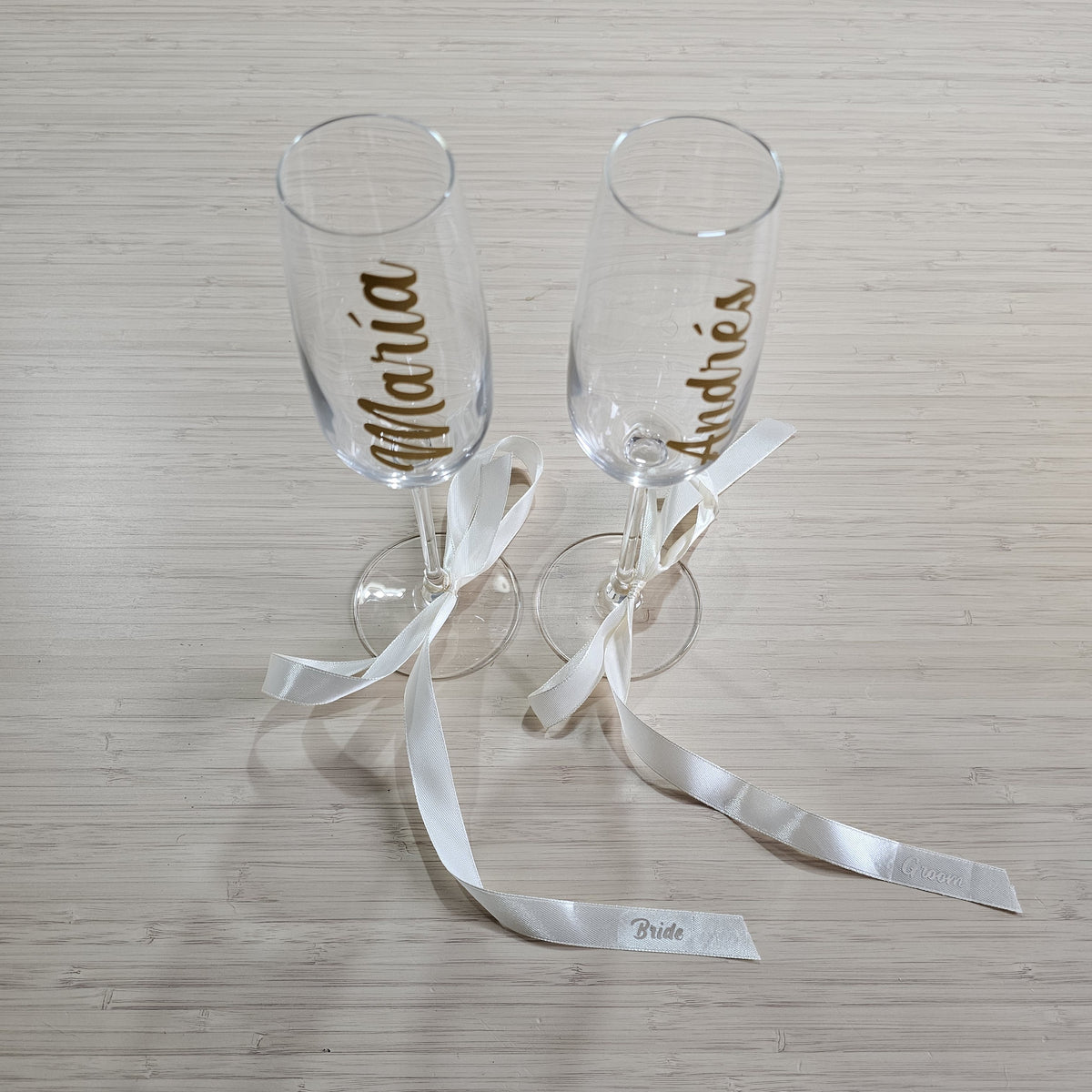 Personalized Cups with Name and Ribbon | Custom Design