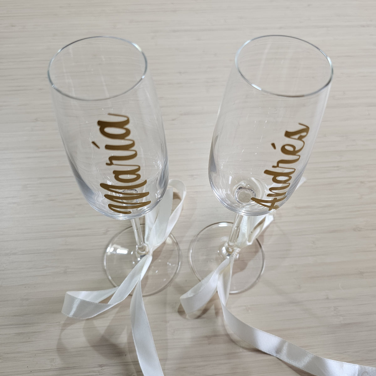 Personalized Cups with Name and Ribbon | Custom Design
